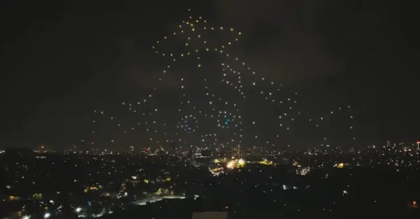韩国Hoyoland展火爆，无人机表演天秀，原神玩家感动落泪